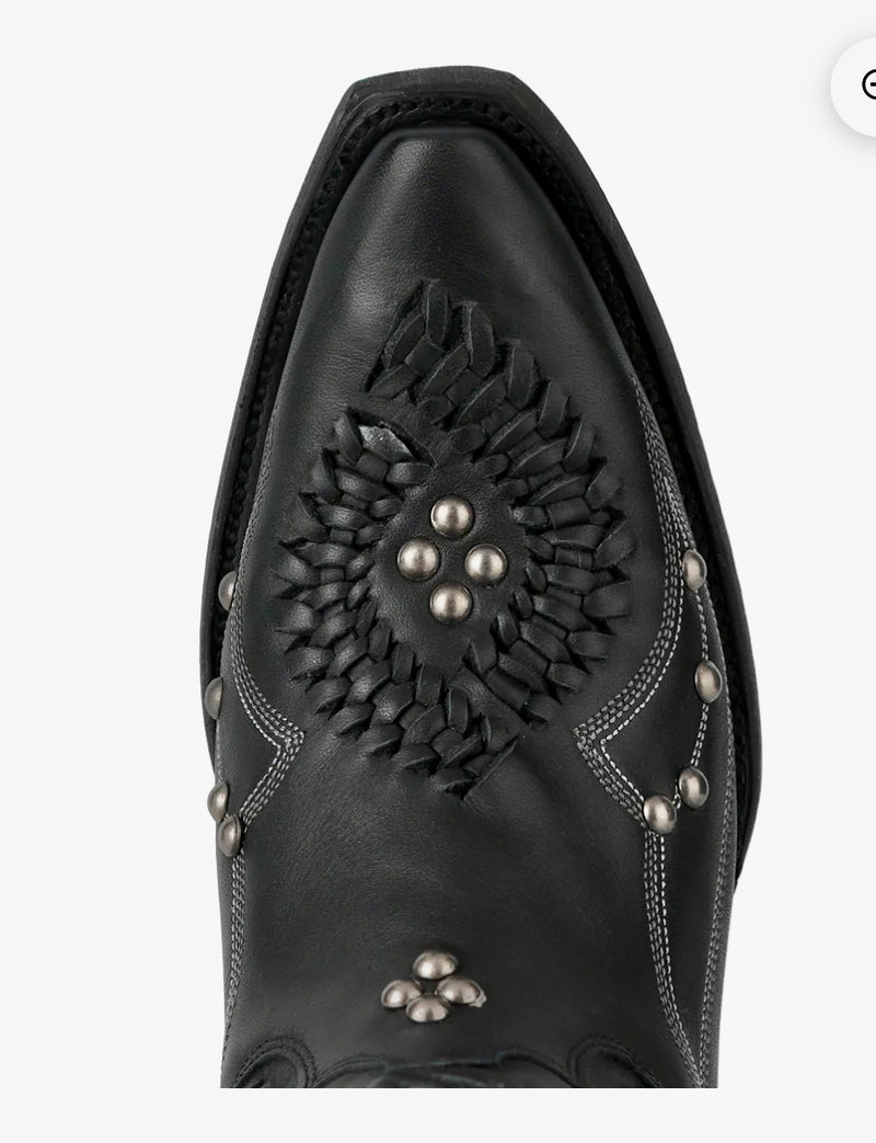 LB0469N - Cossette Jet Black